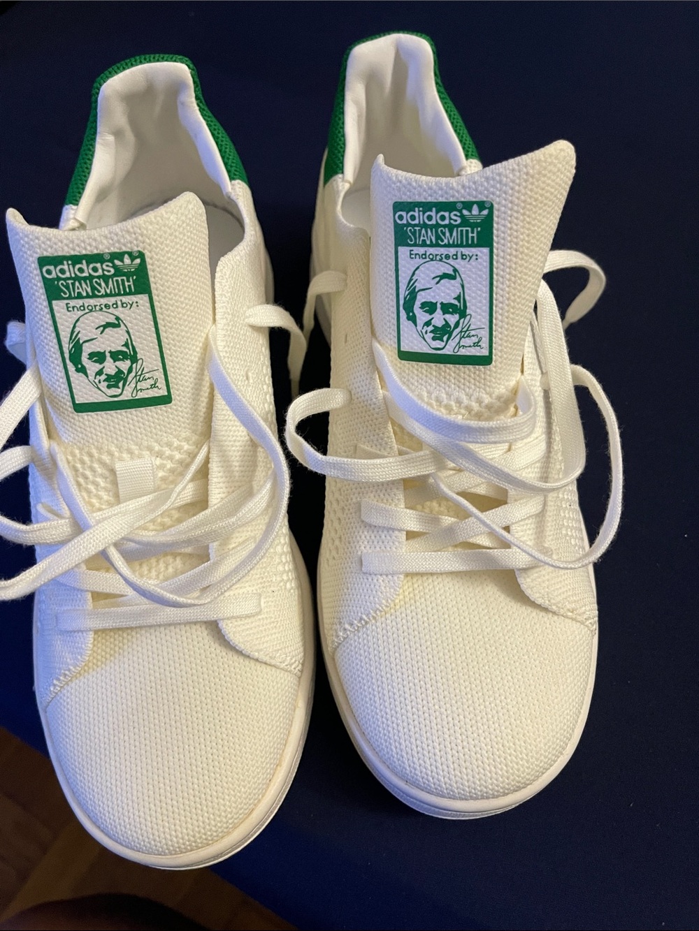 NEW!! adidas White Stan Smith Sneakers with Green Heel and Tongue Details